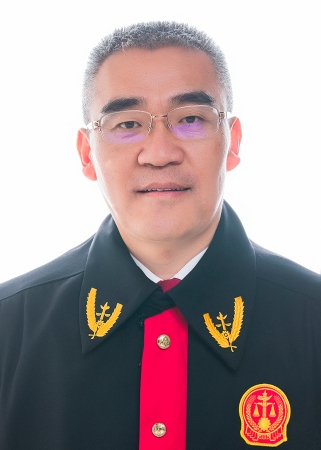 法官郝敬尧